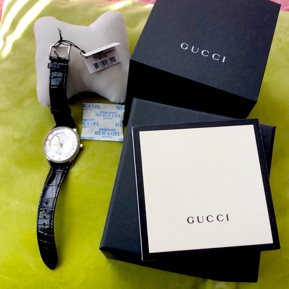 Gucci automatic black alligator leather strap! - Picture 5 of 7